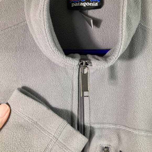Mens Patagonia Micro D Fleece Full Zip Jacket Gray XS Polyester Flaw - Picture 3 of 11